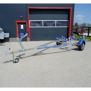 ALFA Marine 16320HG.75A* Alu Super egytengelyes, 5,13(6,3)x1,95m, 750kg,  fék nélküli, görgős, csónakszállító, kihúzható vonórúddal, max. 5,5m hajóig,