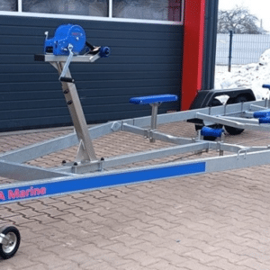 ALFA-T Marine 47825HP.270A* Kéttengelyes, 7,82(>8,82)x2,45m, fékezett, utánfutók max.7,80 m/26 láb hosszúságú, 2,45m széles csónakokhoz, hajószállító, párnafás